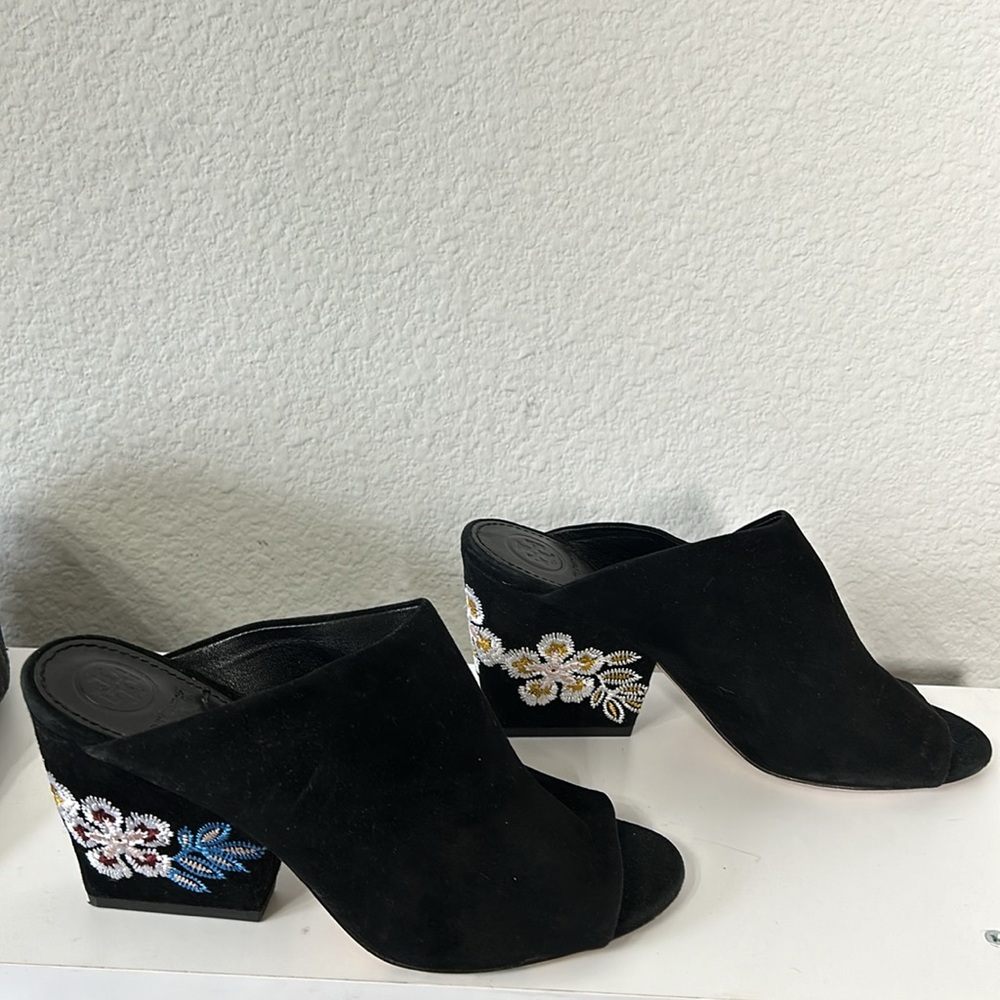 Tory Burch Floral Embroidered Block Heel Slide Sandals In Black 5.5 - Picture 3 of 14